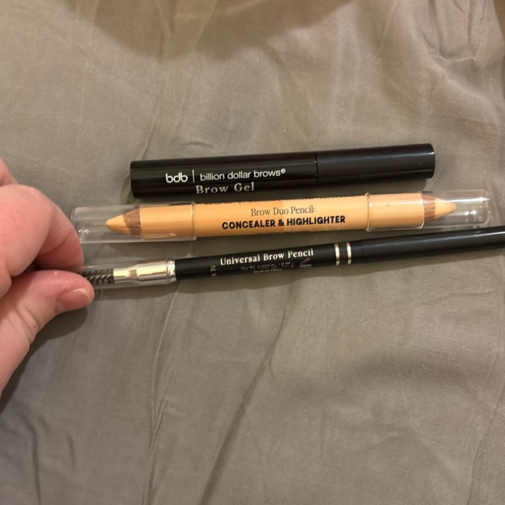 Billion dollar brows set